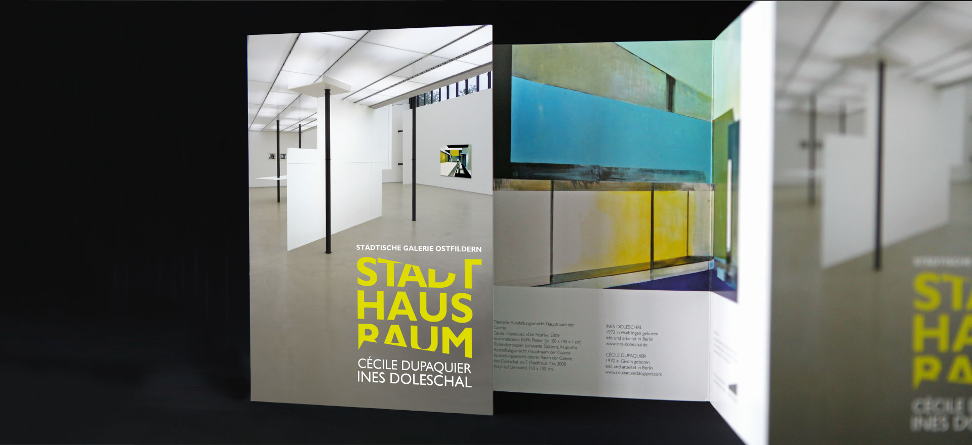 Leaflet for the exhibition StadtHausRaum with Ines Doleschal and Cécile Dupaquier in the Ostfildern Town Gallery; Design: Kattrin Richter | Graphic Design Studio