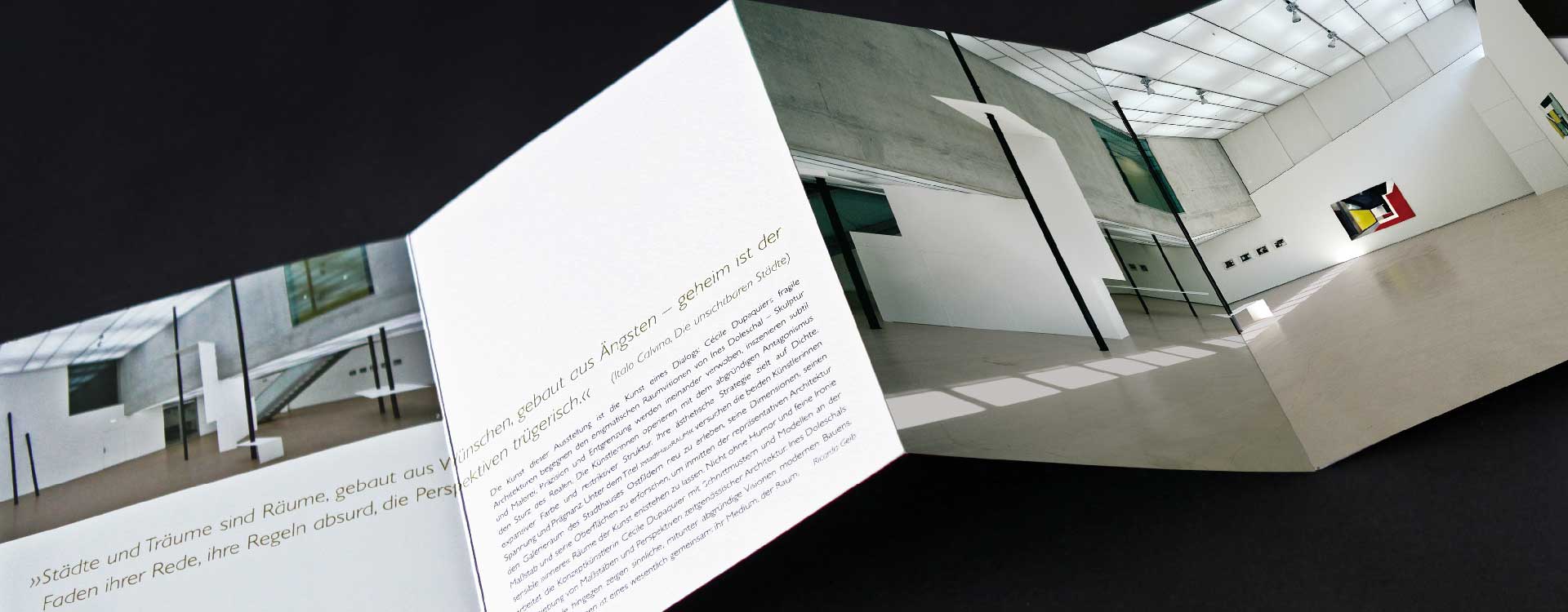 Leaflet for the exhibition StadtHausRaum with Ines Doleschal and Cécile Dupaquier in the Ostfildern Town Gallery; Design: Kattrin Richter | Graphic Design Studio